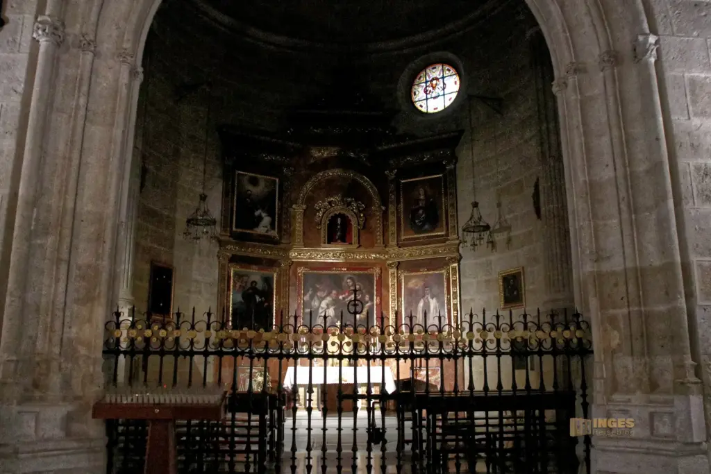 seitenaltar kathedrale von almeria 5915
