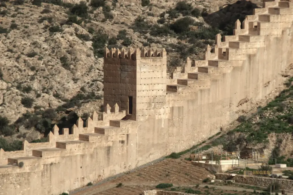 stadtmauer almeria 5500